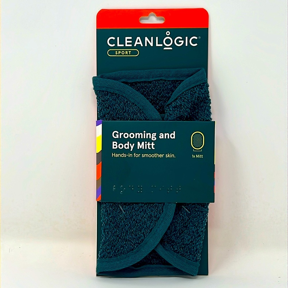 NWT Cleanlogic Sport Grooming and Body Mitt